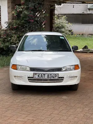 Mitsubishi Lancer 2000 White