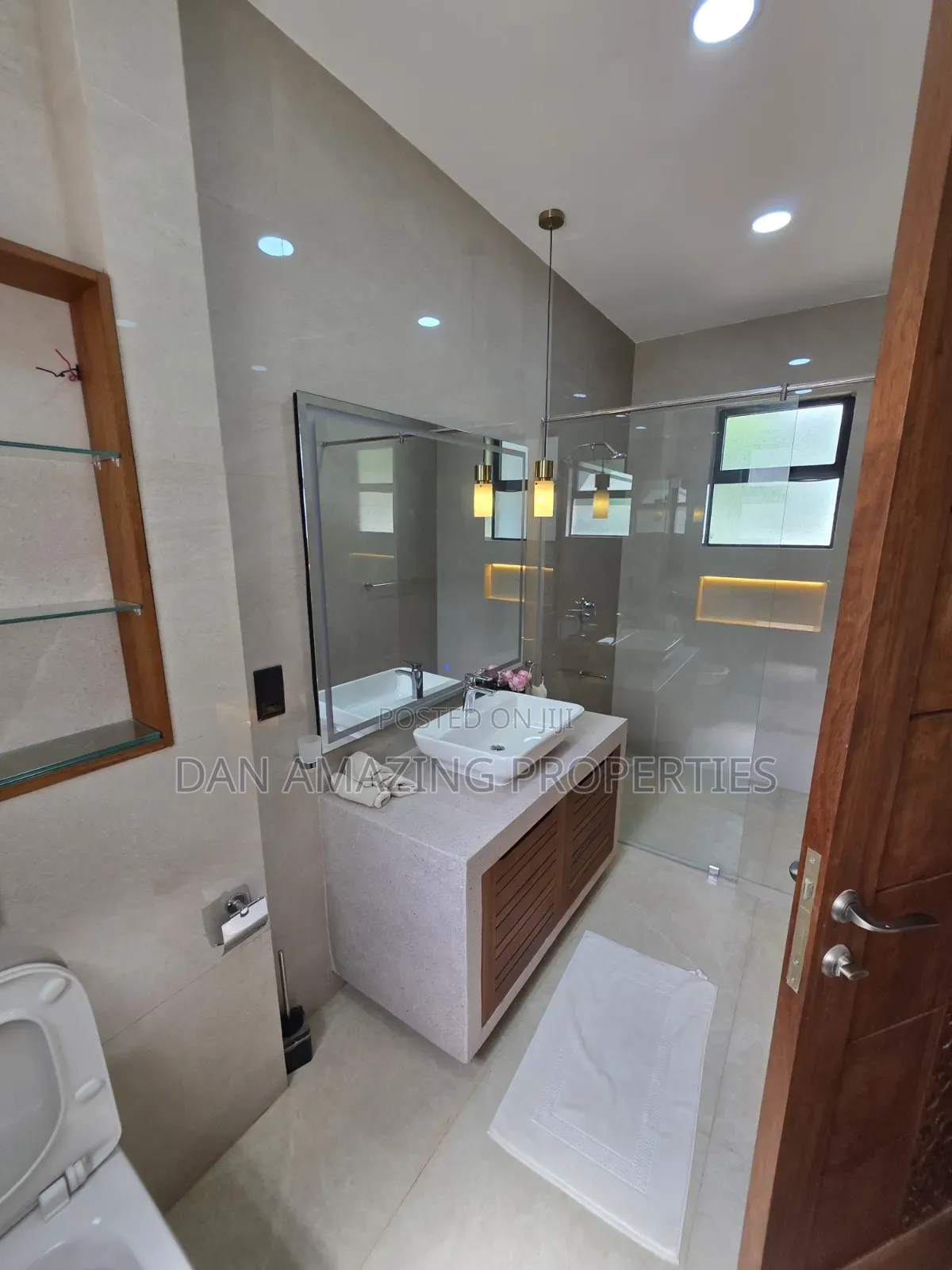 3bdrm Apartment in Nyali Plus Dsq for sale