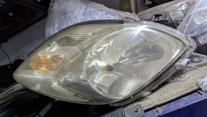 Toyota Vitz Headlight