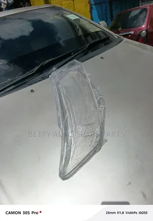 Toyota Allion 260 Headlight Lens