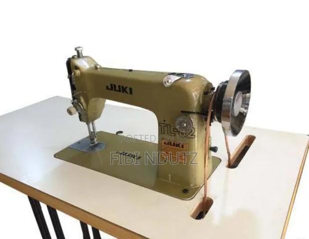 Complete Juki Sewing Machine/Sewing Machine