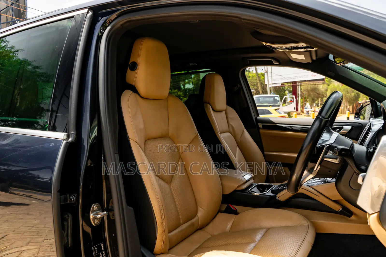 Porsche Cayenne 2016 Blue