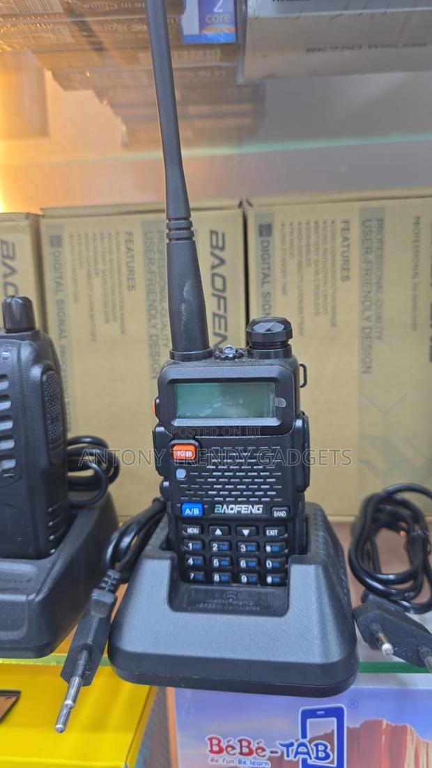 Uv-5r Dual Band Walkie Talkies, Rechargeable Two-Way Radios Baofeng