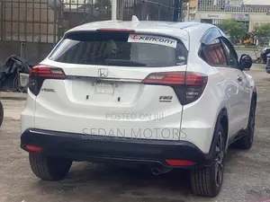 Honda Vezel 2019 Pearl