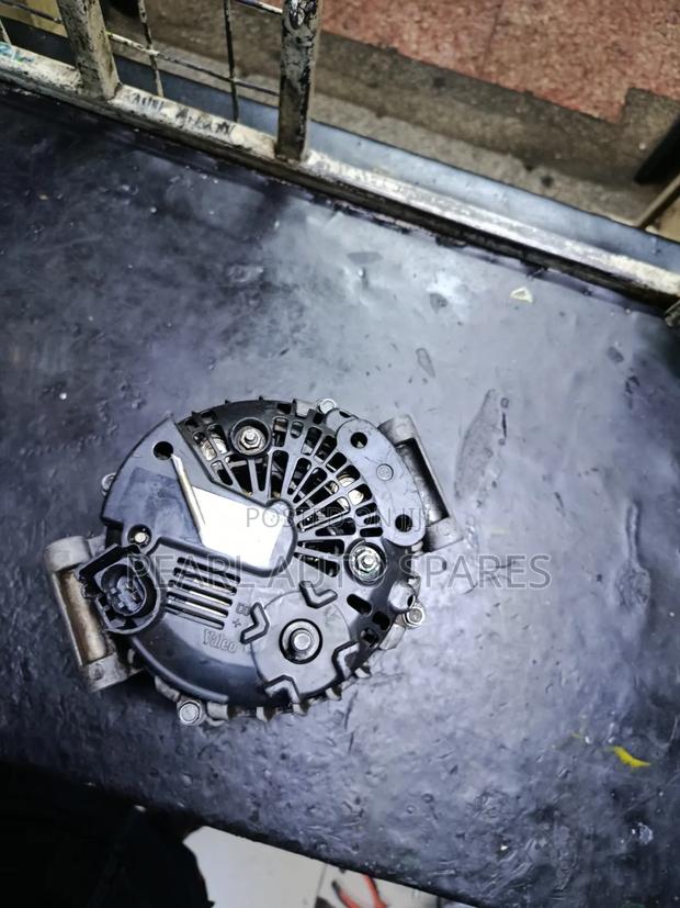 Alternator Mercedes W212 - thumbnail 2