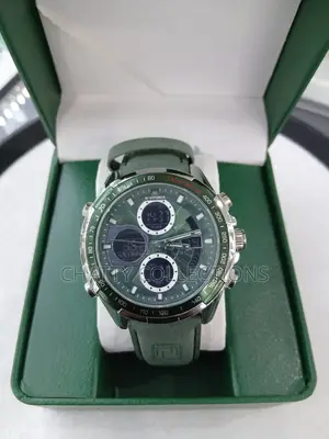 Green Naviforce Round Face Gents Watches With Leather Straps