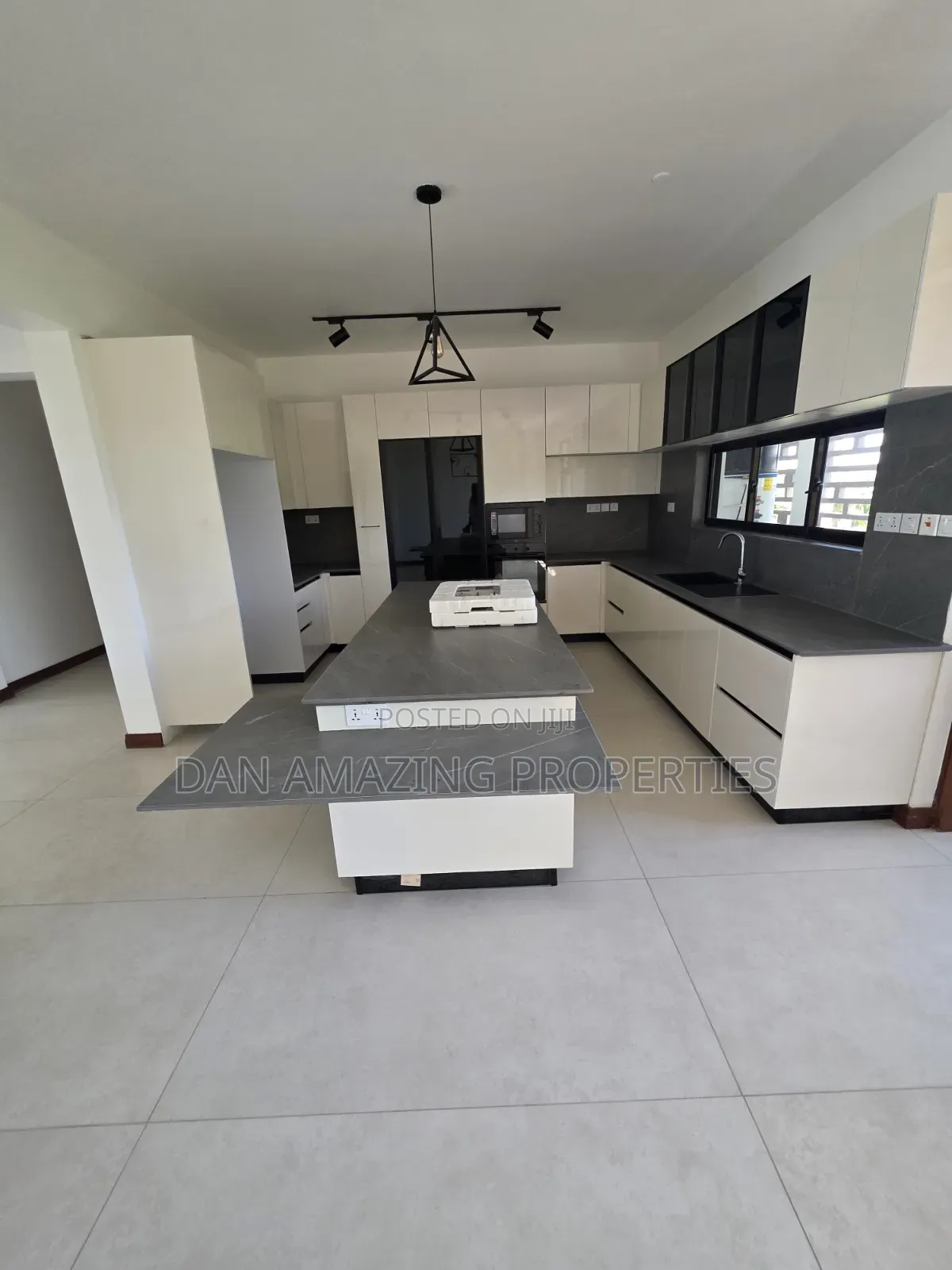 4bdrm Apartment in Nyali for rent