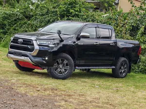 Toyota Hilux Revo Double Cab Deisel 2.4 AWD 2021 Black