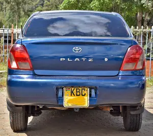 Toyota Platz 2001 Blue
