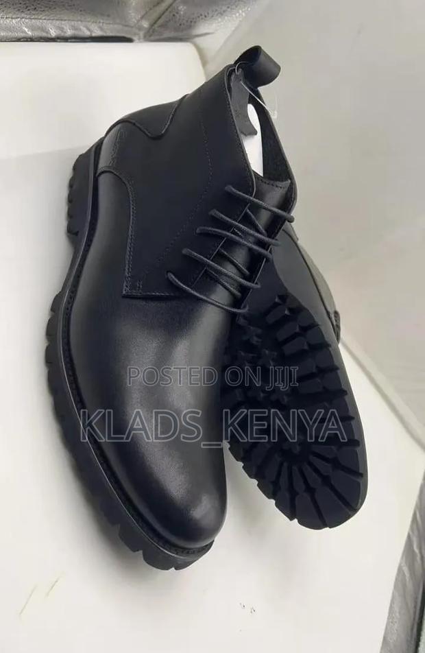 Fendi, Clarks and Timberland - thumbnail 6