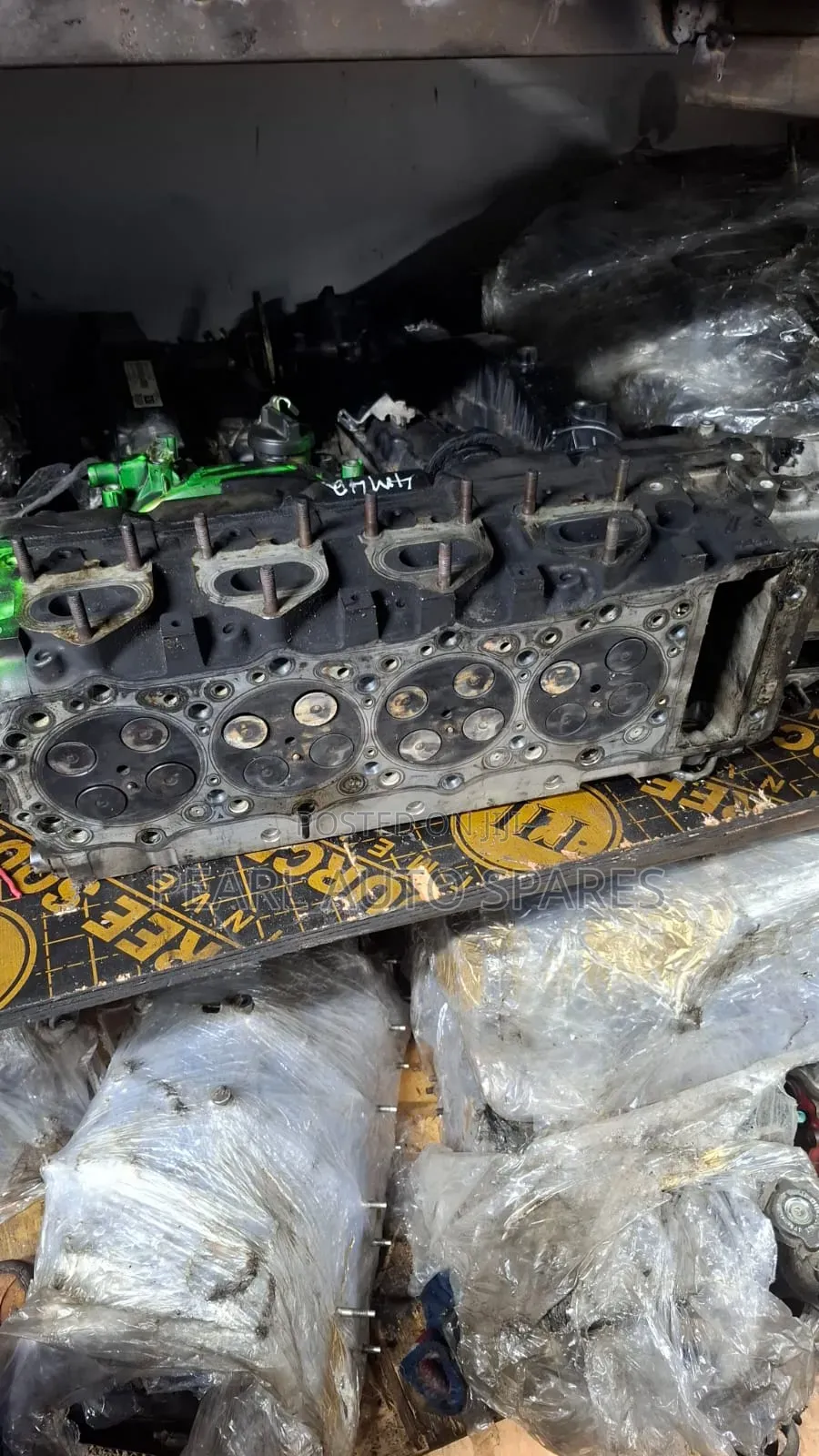 Head 4m42 Mitsubishi Canter