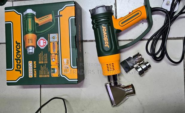 1800w Jadever Heatgun 
With Nozzoles