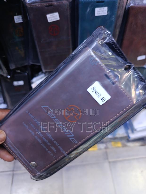 Caseme Retro Wallet Leather Case Designed for the Tecno Spark 40 - thumbnail 2