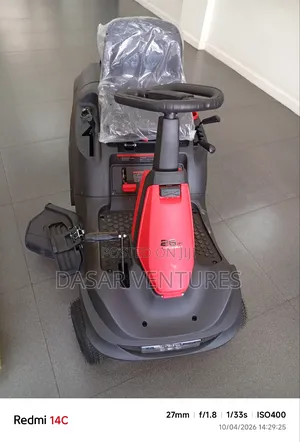 Ride on Lawn Mower Machies