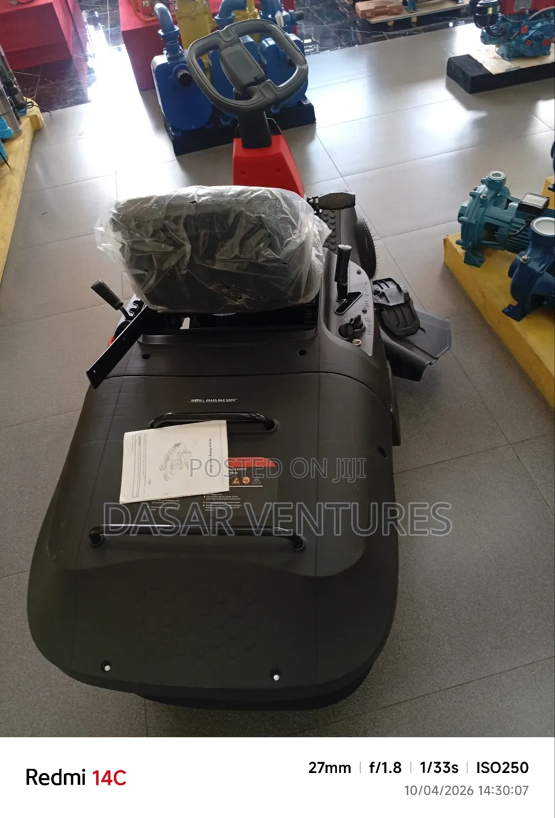Ride on Lawn Mower Machies
