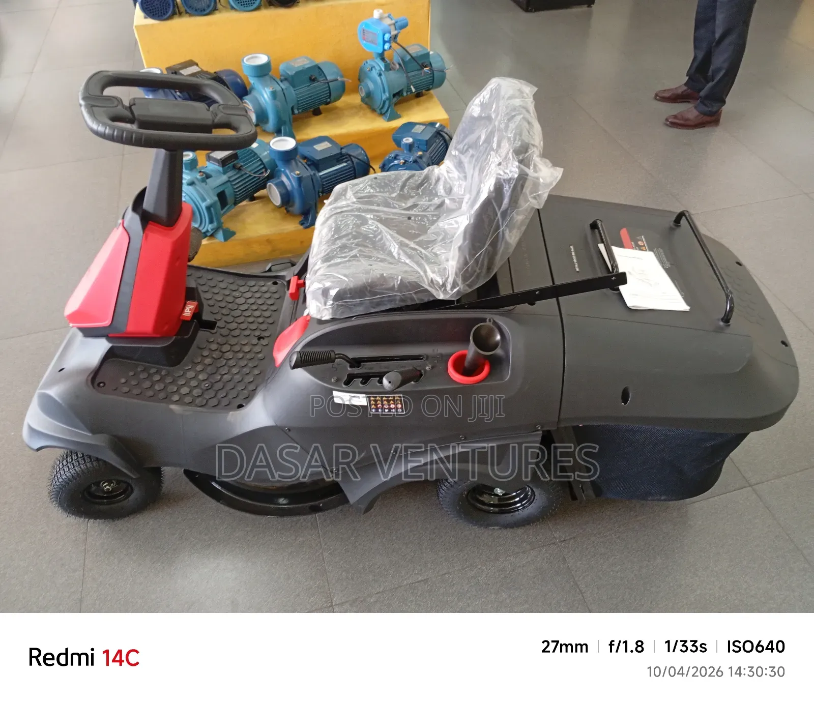 Ride on Lawn Mower Machies