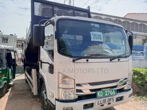 Isuzu Tipper N75