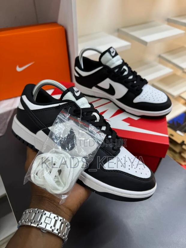 Sb Nike Dunks - thumbnail 4