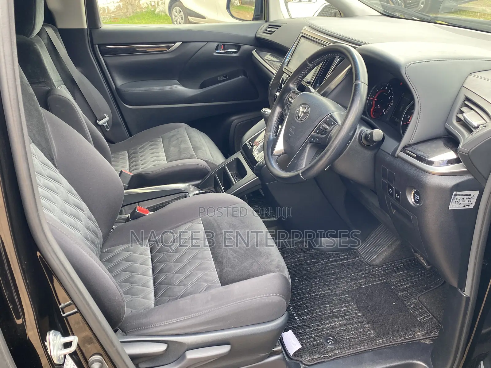 Toyota Vellfire 2018