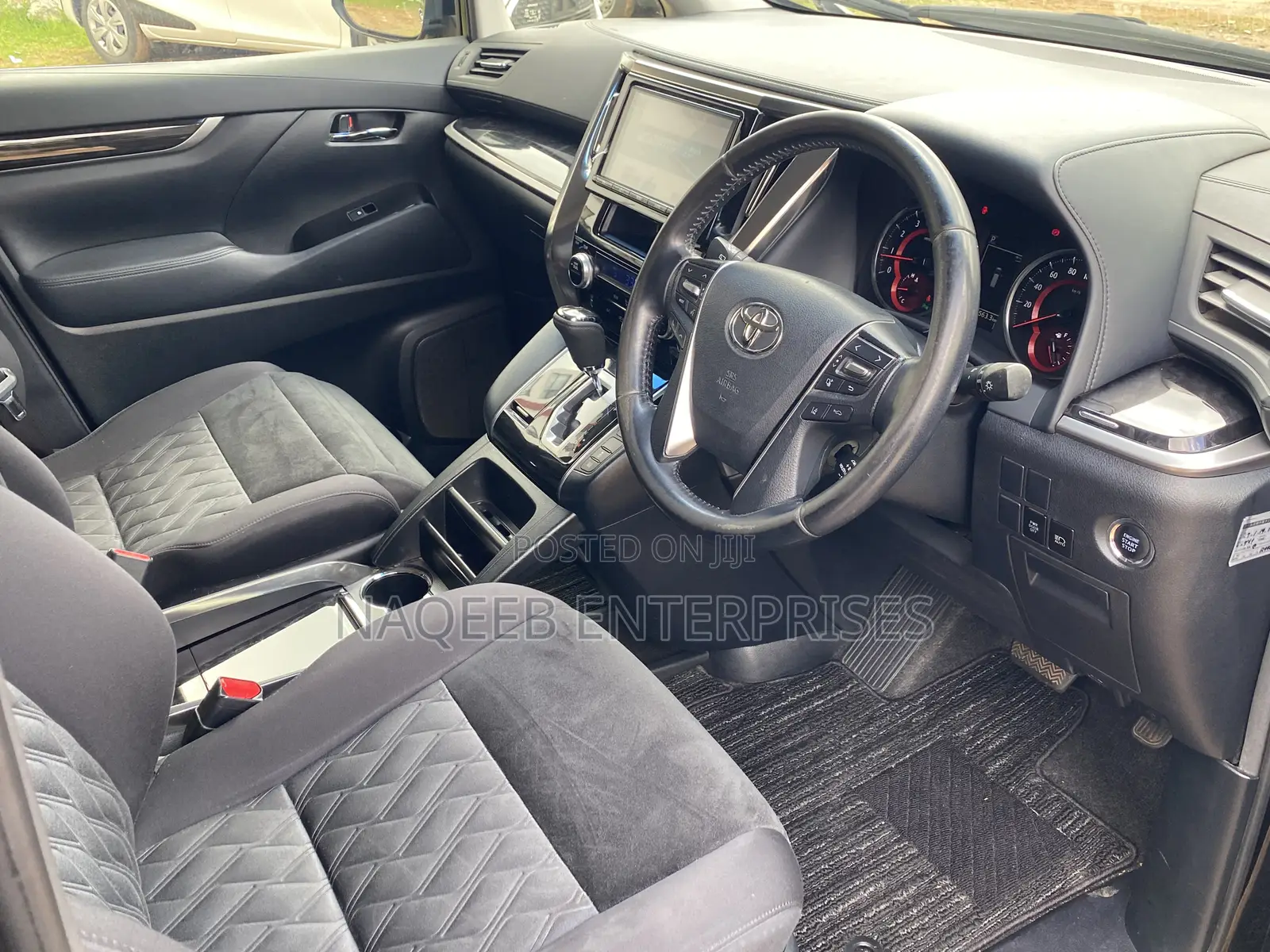 Toyota Vellfire 2018