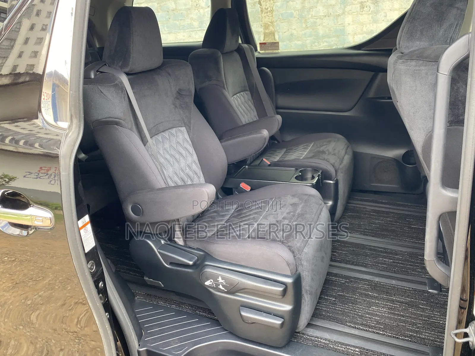 Toyota Vellfire 2018