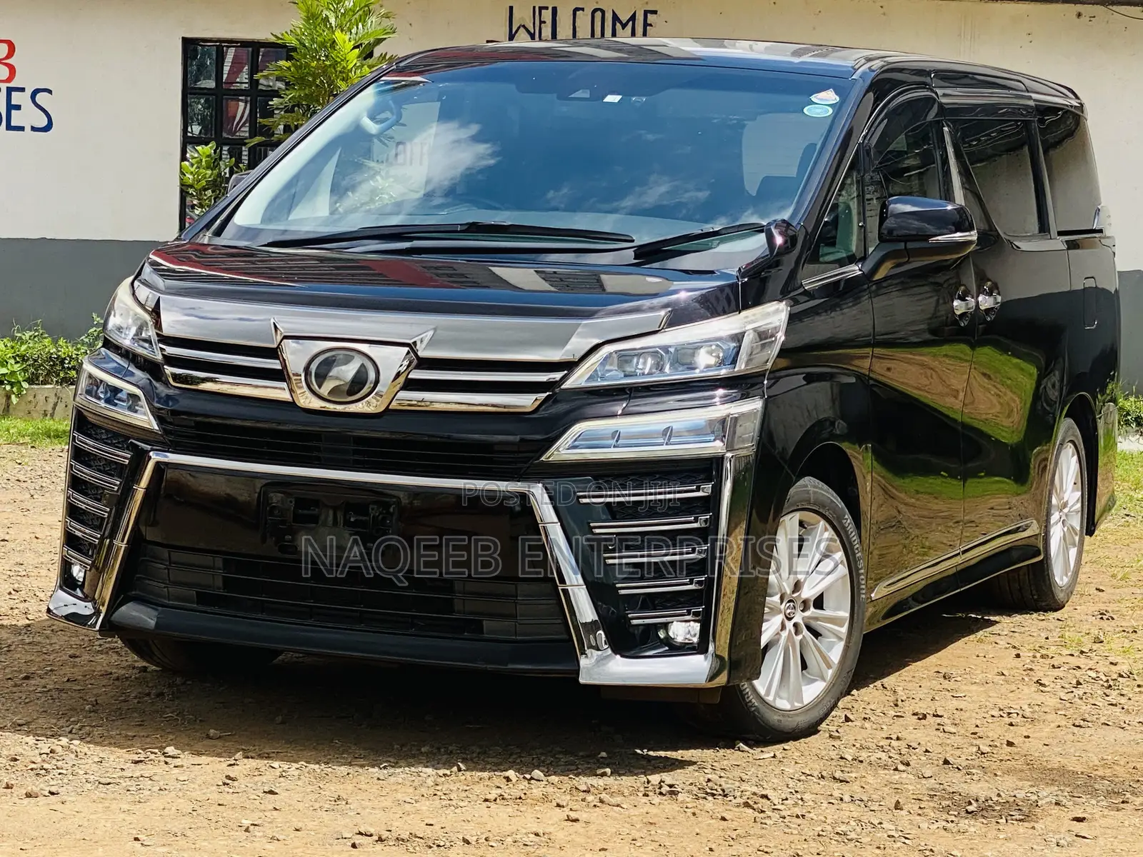 Toyota Vellfire 2018