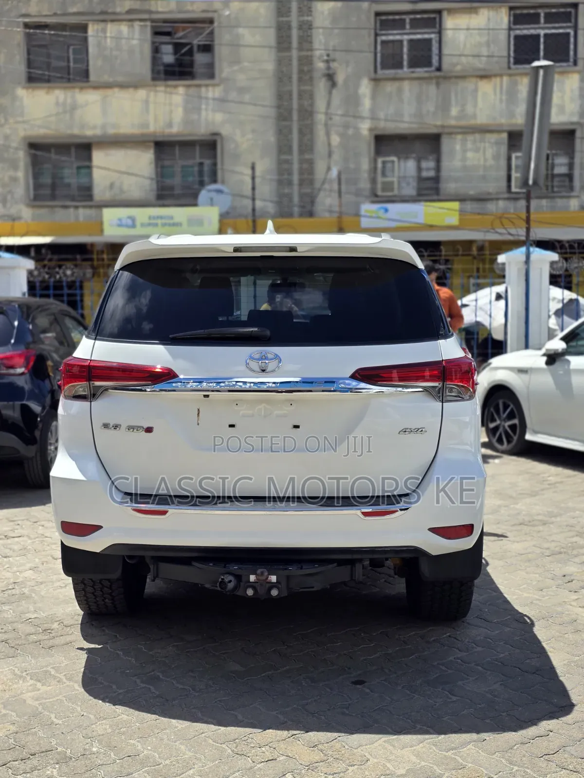 Toyota Fortuner 2.8 D AWD 2019 White