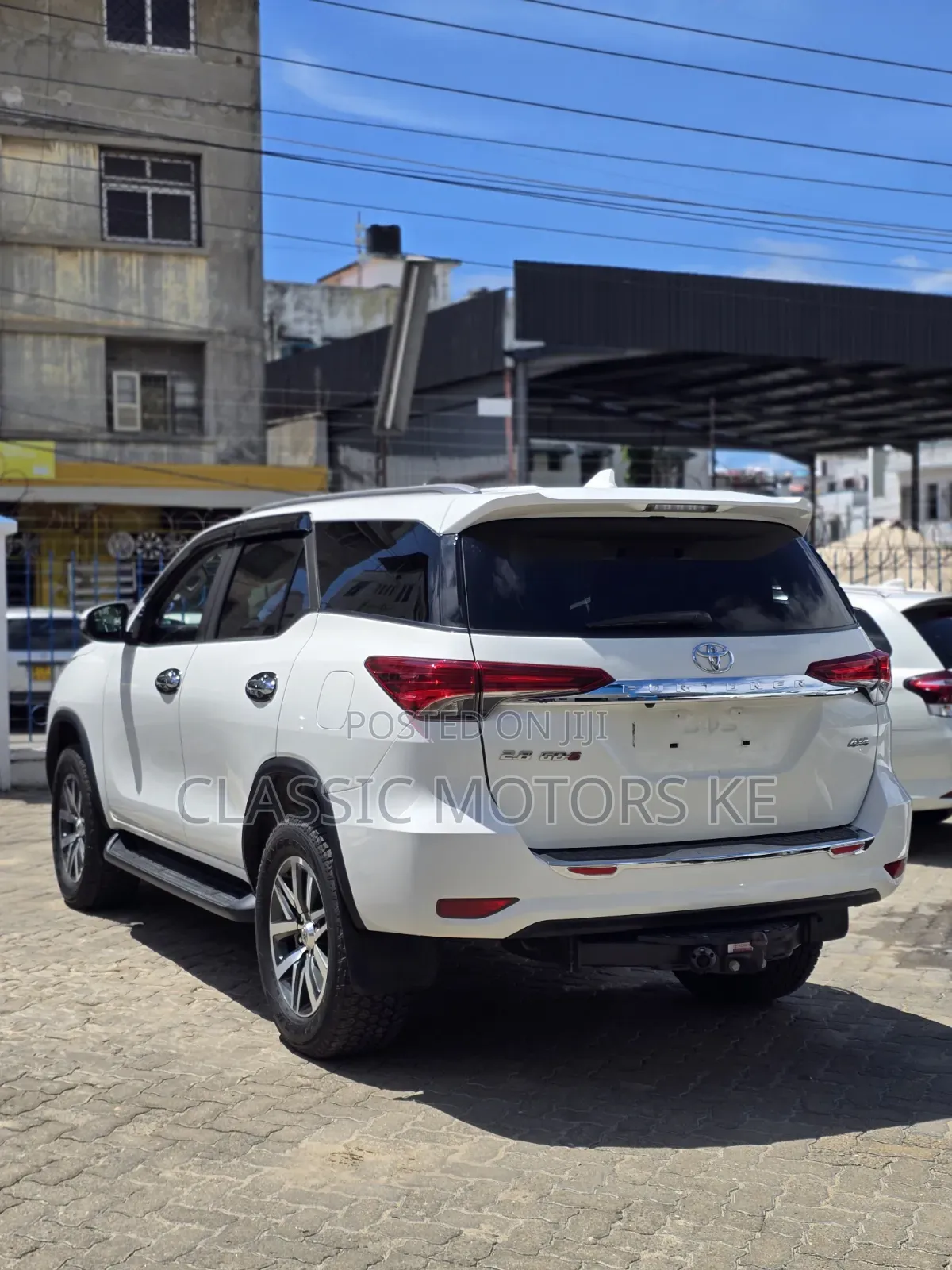 Toyota Fortuner 2.8 D AWD 2019 White