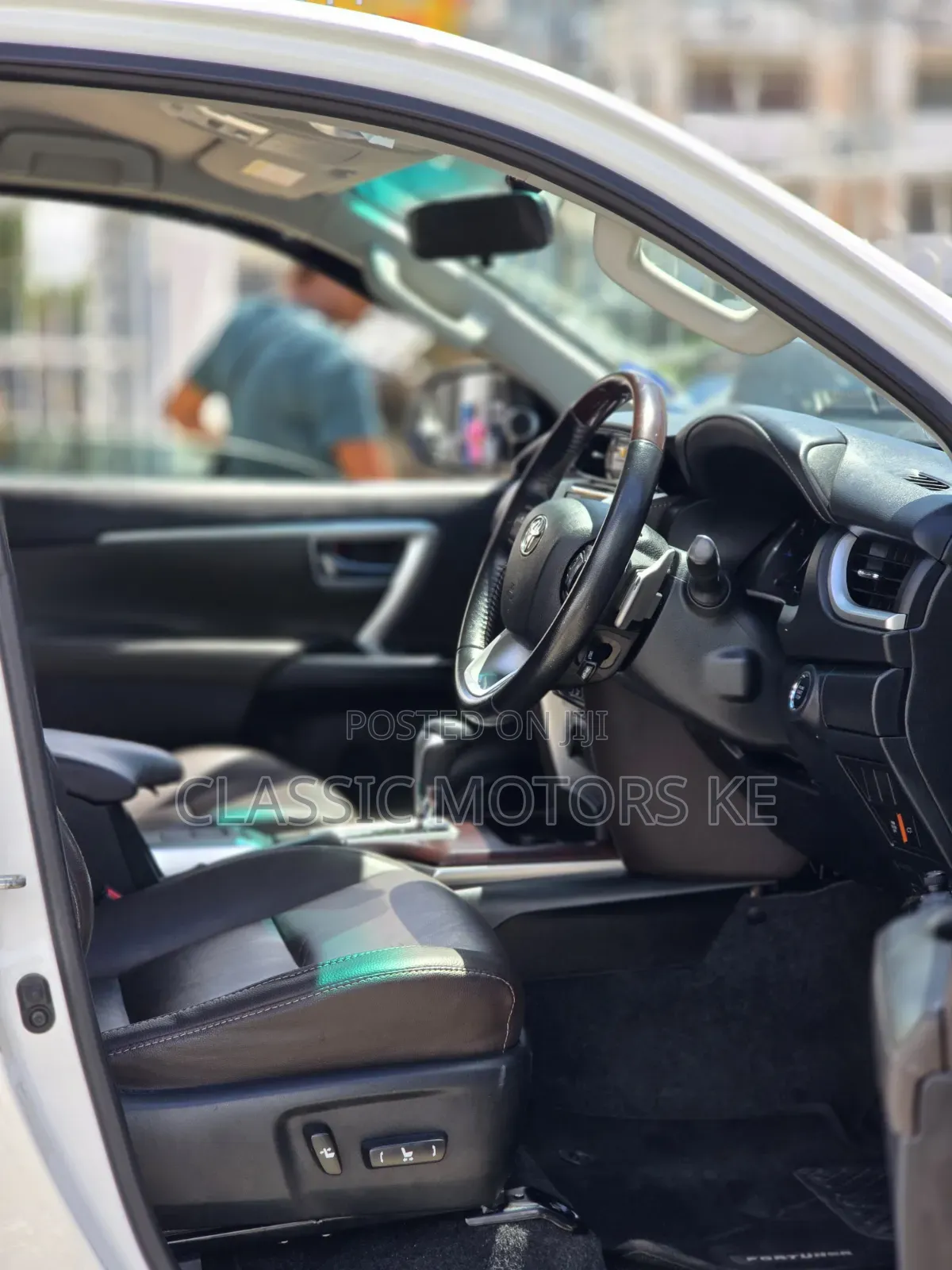 Toyota Fortuner 2.8 D AWD 2019 White