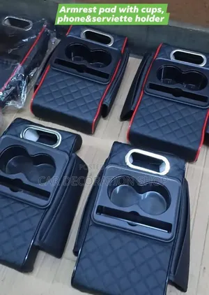 Armrest Top Pad With Cupphone/Saviette Holder
