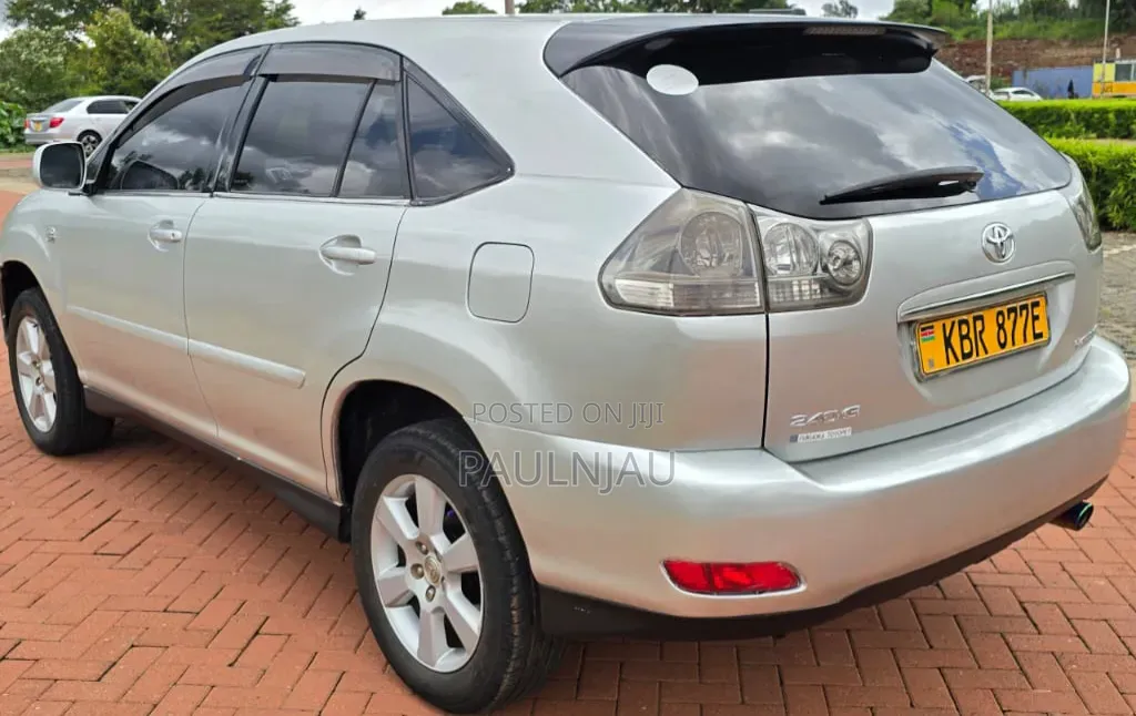 Toyota Harrier 2007 Silver