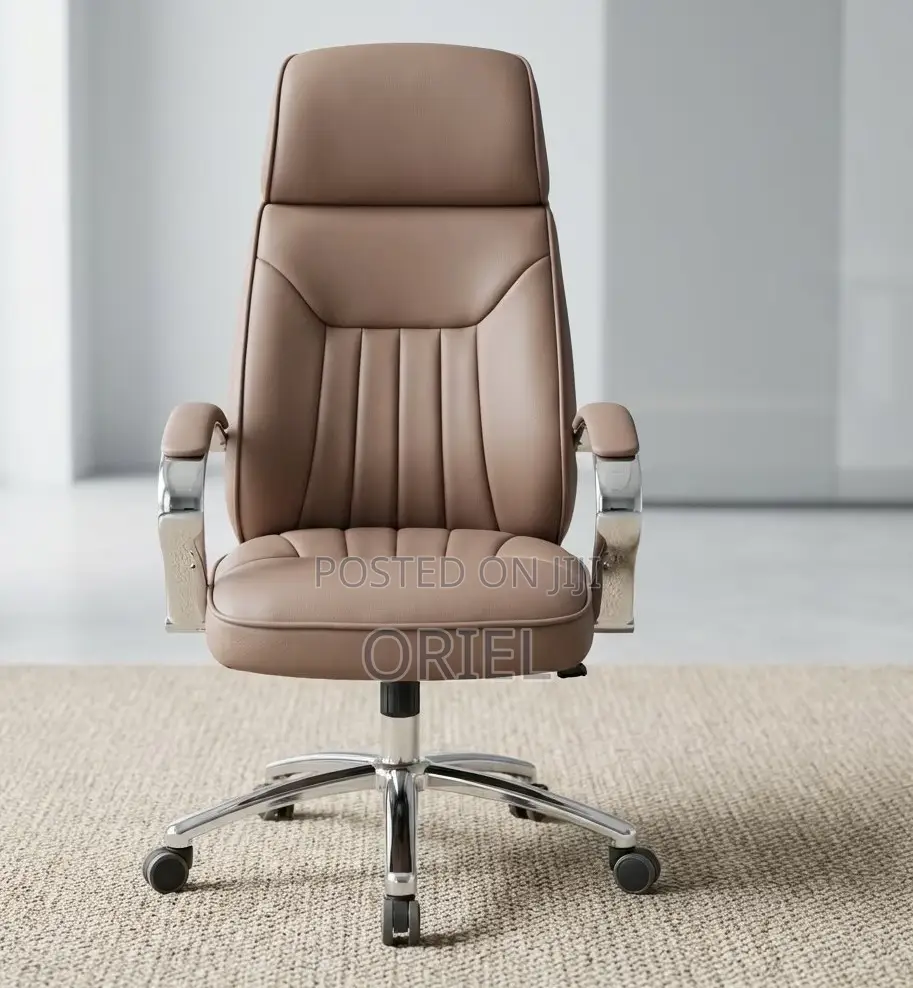Office Chair : Premium High-Back Office Executive Chair