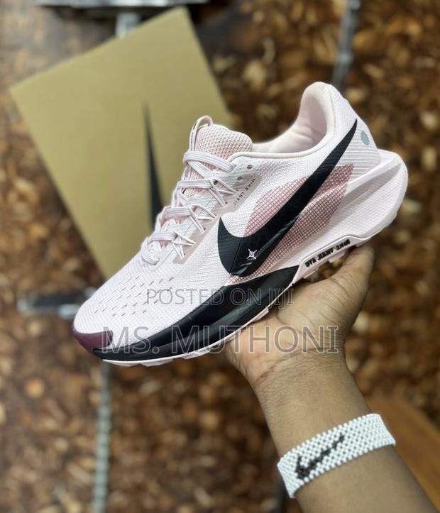 Womens / Girls Nike X Pegasus Gym / Running Shoes Size 36-40