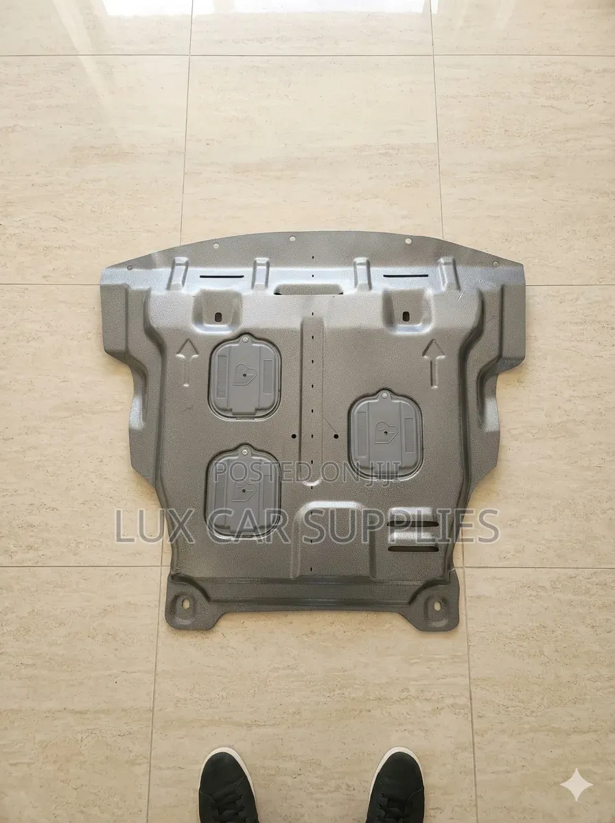 Nissan X-Trail (T31/T32) Engine Splash Shield