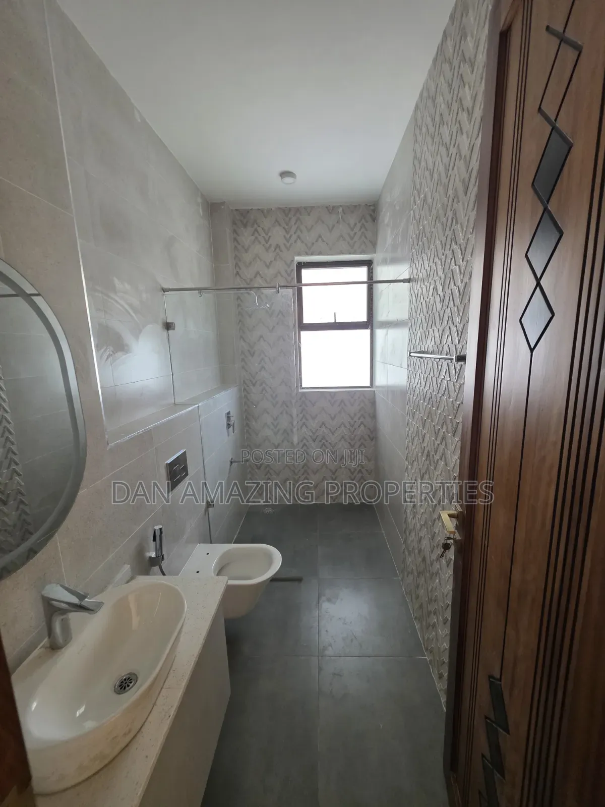 3bdrm Apartment in Nyali Plus Dsq for sale