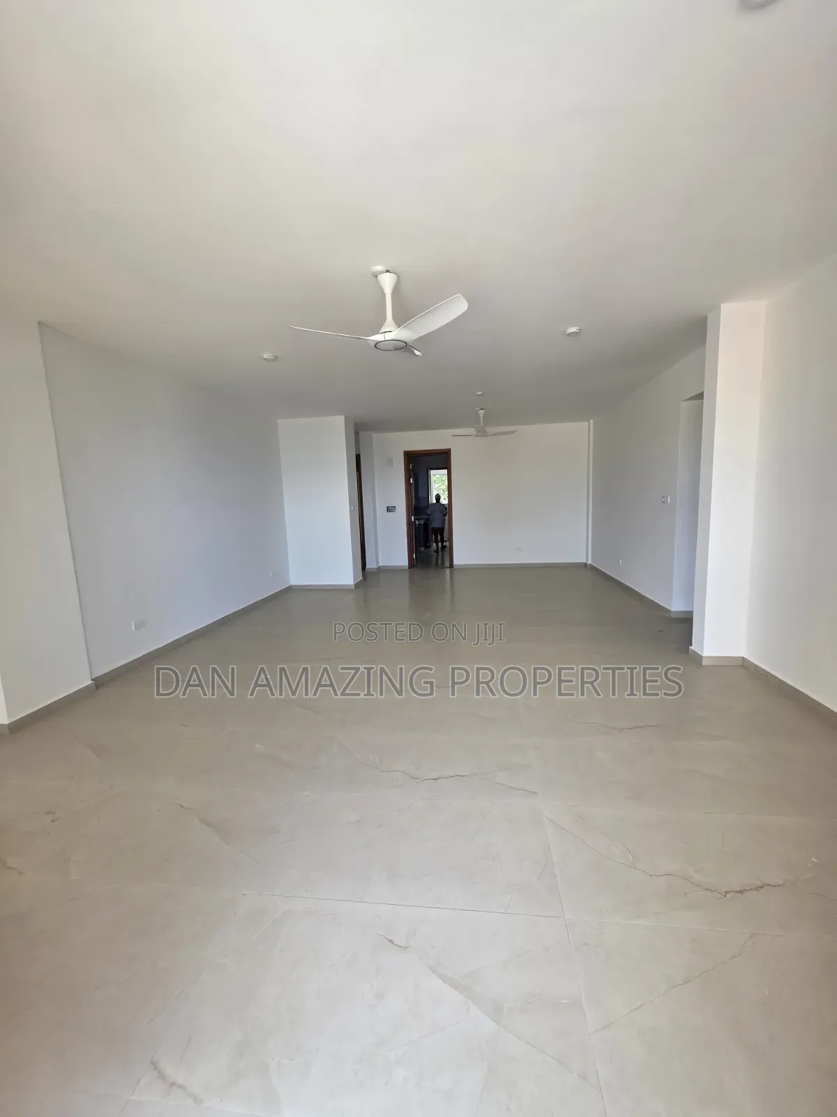 3bdrm Apartment in Nyali Plus Dsq for sale