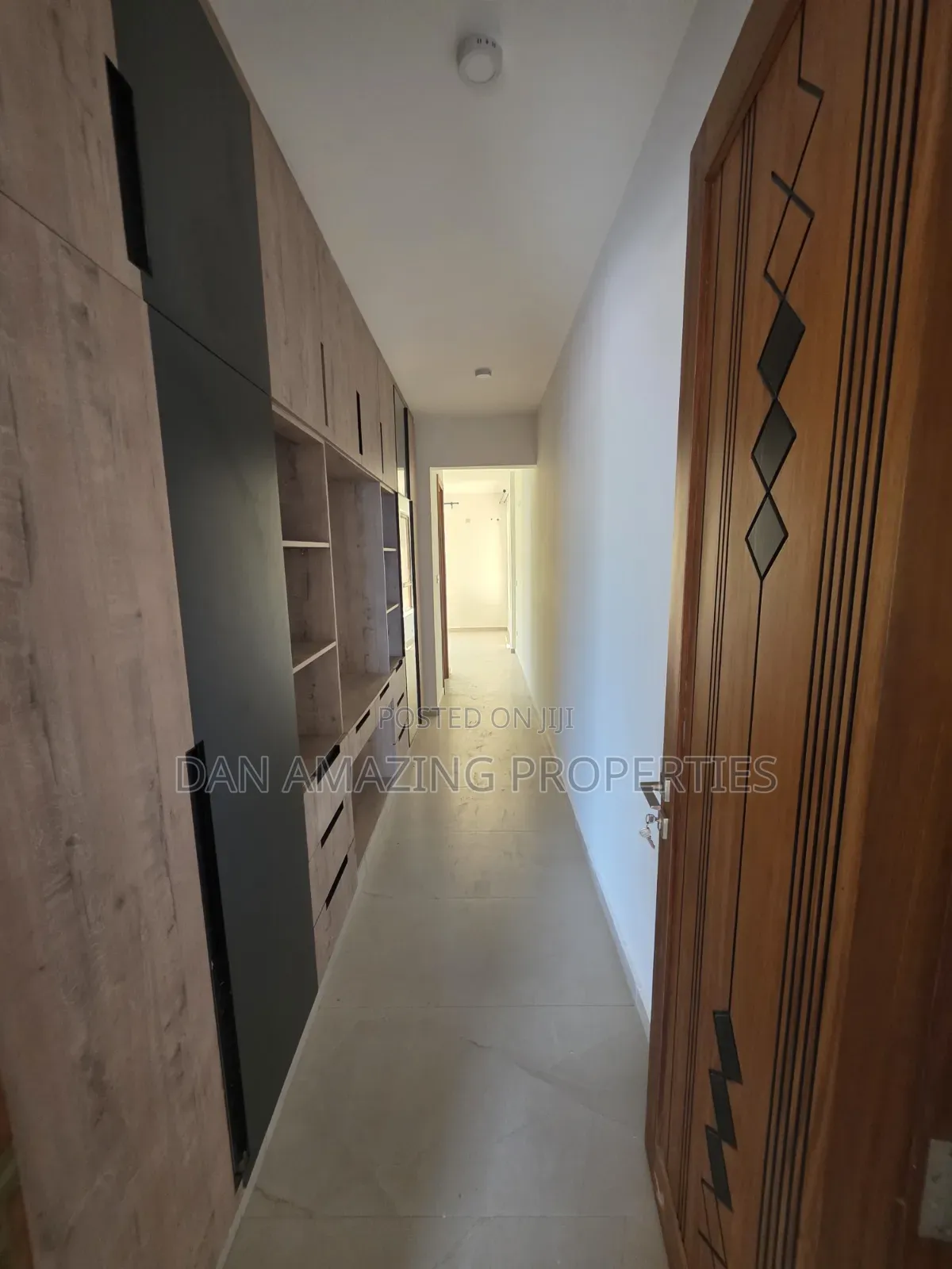 3bdrm Apartment in Nyali Plus Dsq for sale