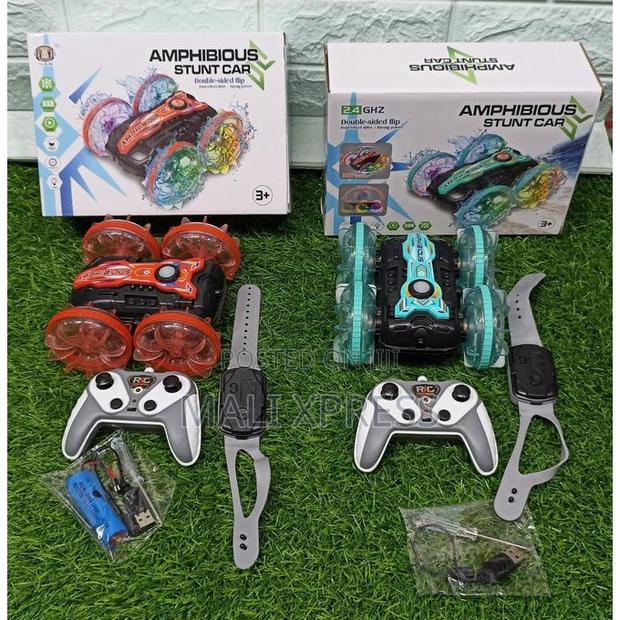 Amphibious Rc Stunt Car 4wd Waterproof Gesture Control Toy