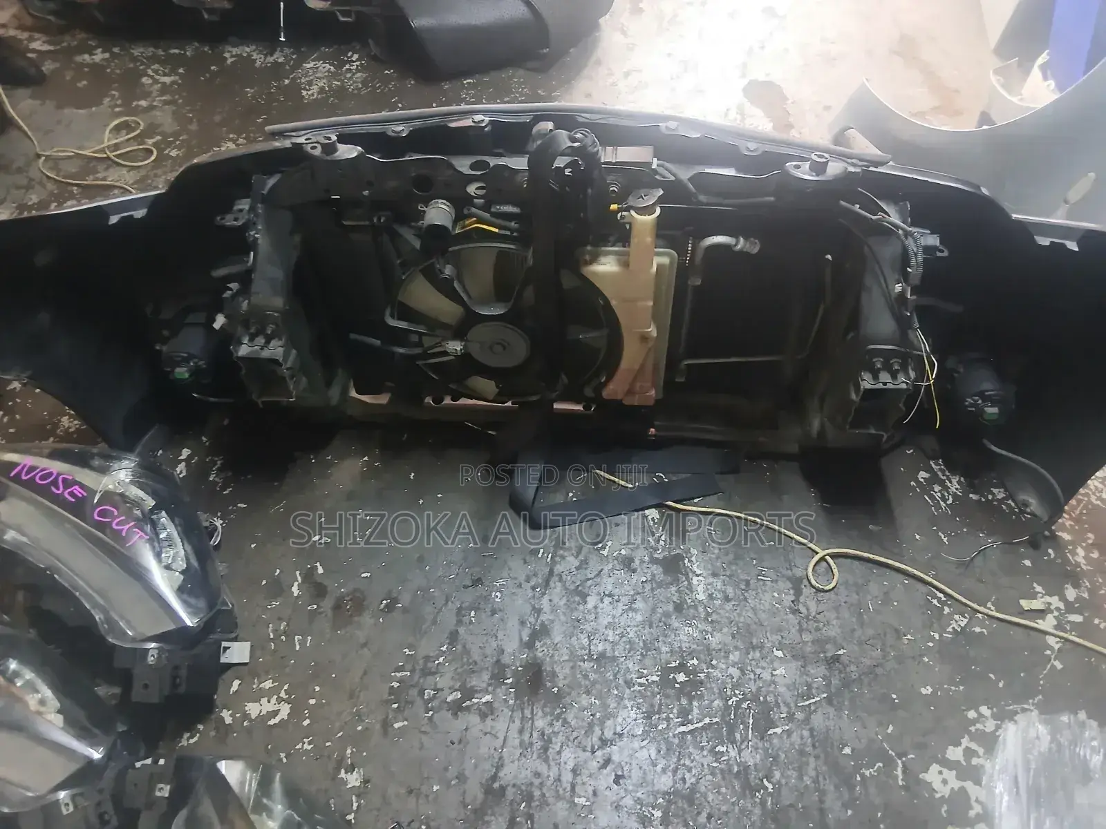 Toyota Ractis Nosecut 2010–2015 Original Ex-Japan