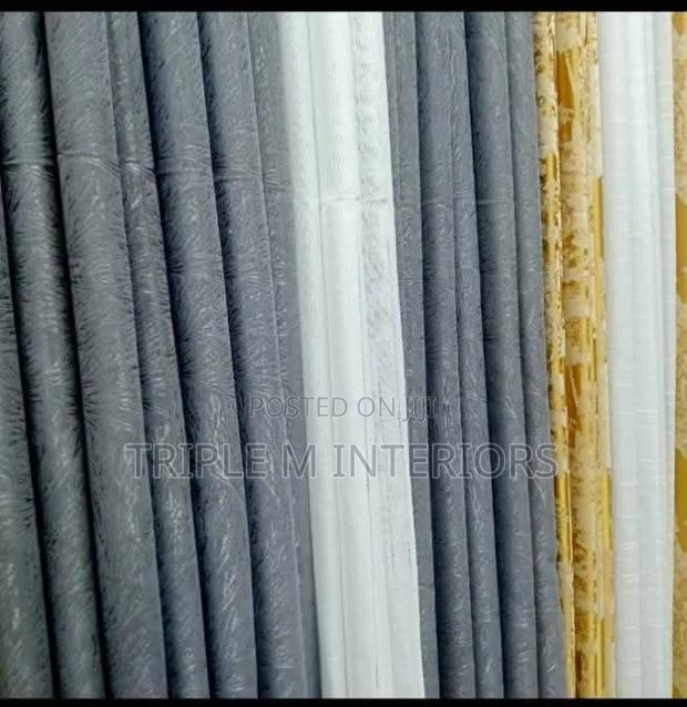 Domestic Window Fabric Structure Arrangements