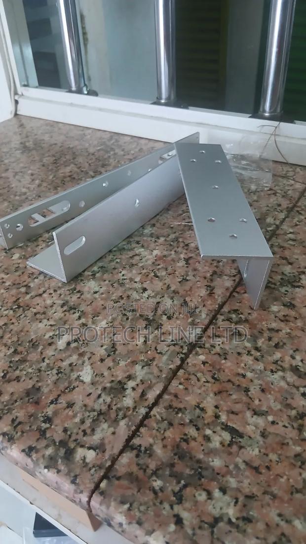 Maglock L Bracket