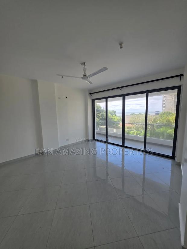 4bdrm Apartment in Nyali Beachfront for sale - thumbnail 18