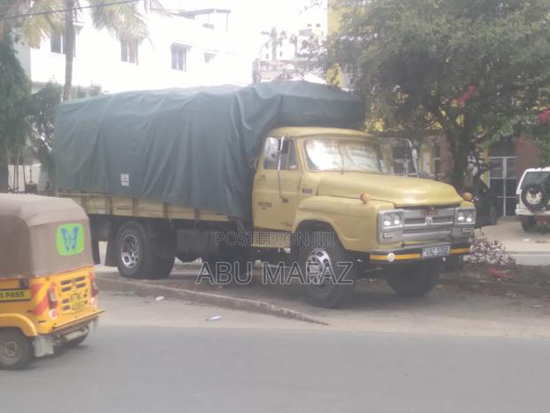 Lorry Isuzu Tx - thumbnail 2