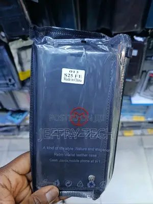 Caseme 013 Series Flip Cover for Samsung Galaxy S25 Fe.