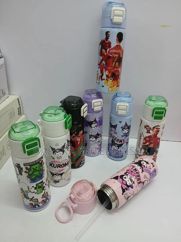 *Cartoon Themed Thermo Flask Capacity: 500ml
