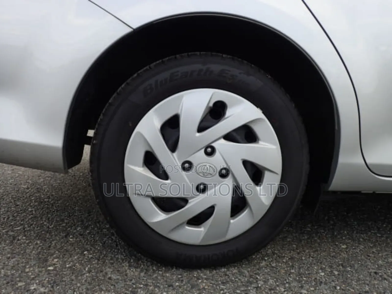 Toyota Corolla Fielder 2020 Silver