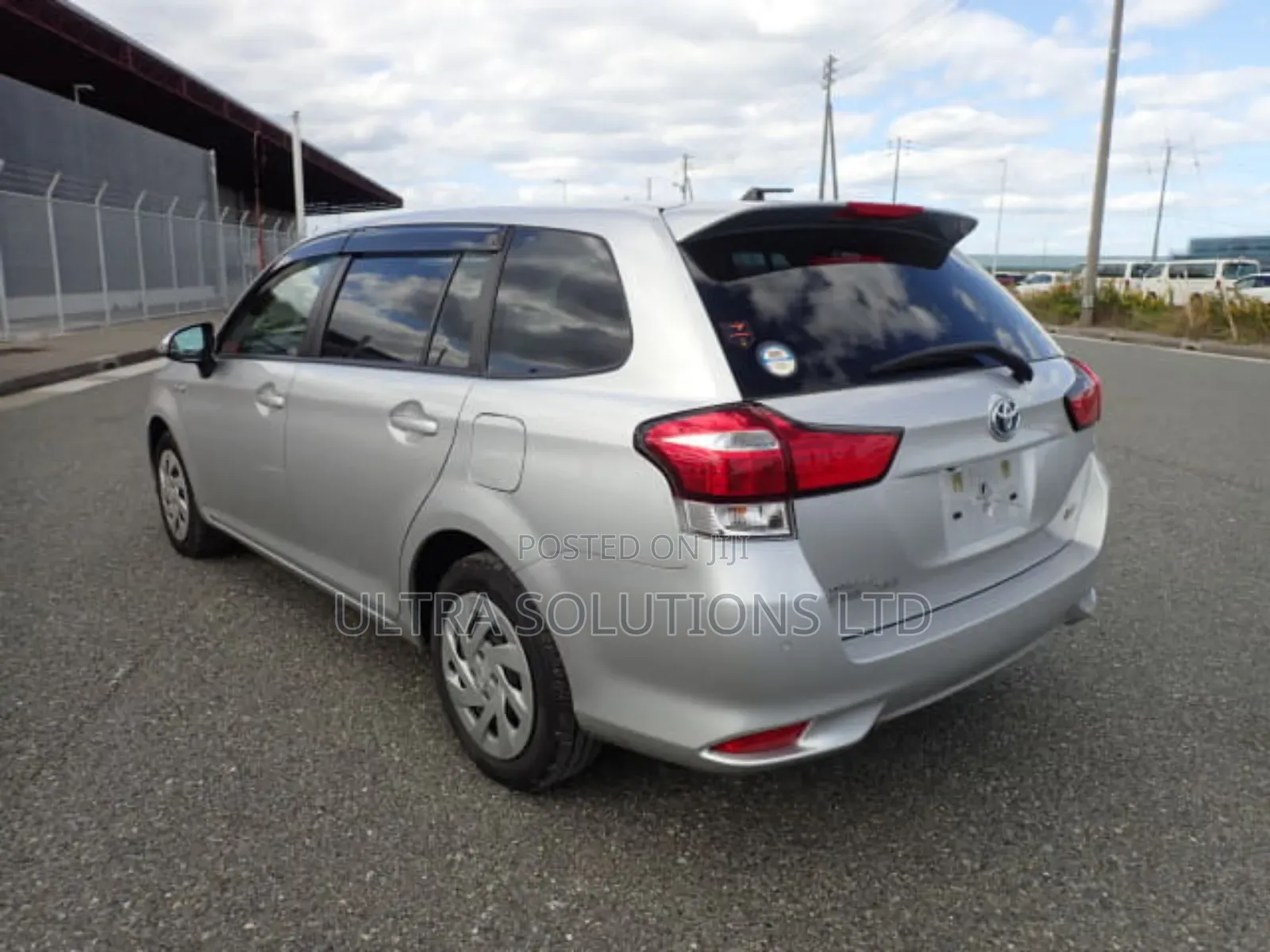 Toyota Corolla Fielder 2020 Silver