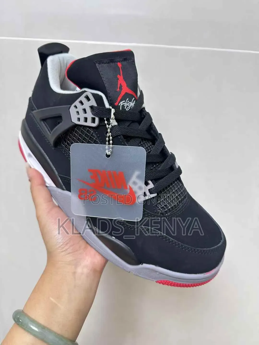 Air Jordan 4