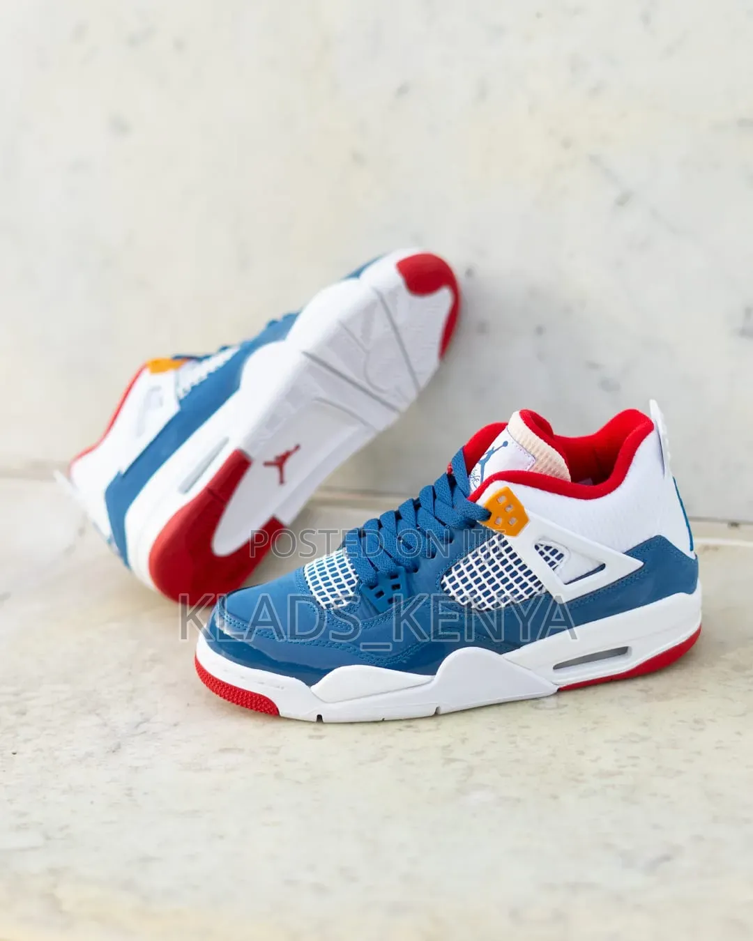 Air Jordan 4