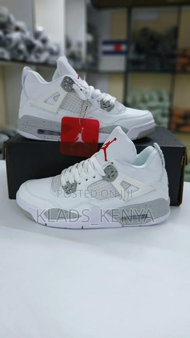Air Jordan 4 - thumbnail 11